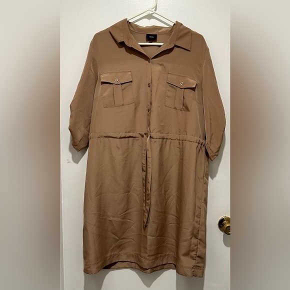 Mossimo Supply Co. Dresses & Skirts - ☀️🏖️MOSSIMO Dress Brown /Tan Polyester 3/4 Sleeves